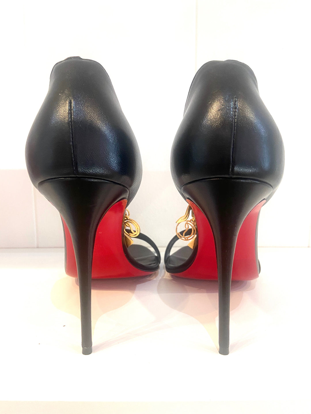 CHRISTIAN LOUBOUTIN GOURMI SANDAL 100