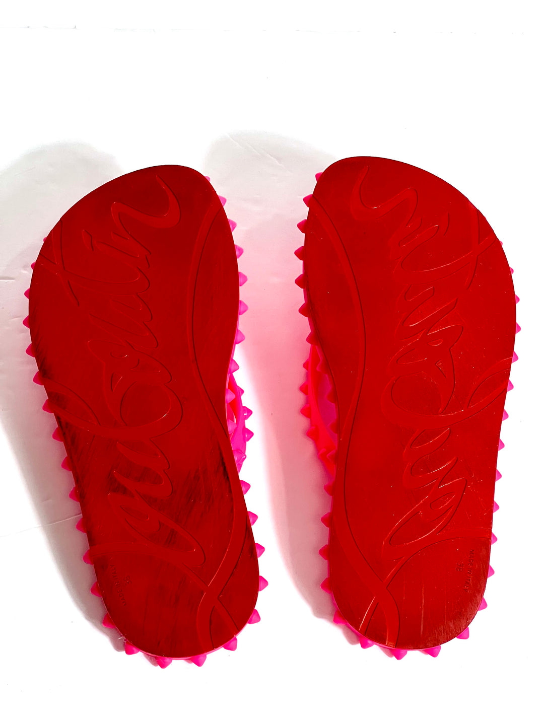 CHRISTIAN LOUBOUTIN SUPER LOUBI DONNA FLUO FLIP FLOP SANDALS