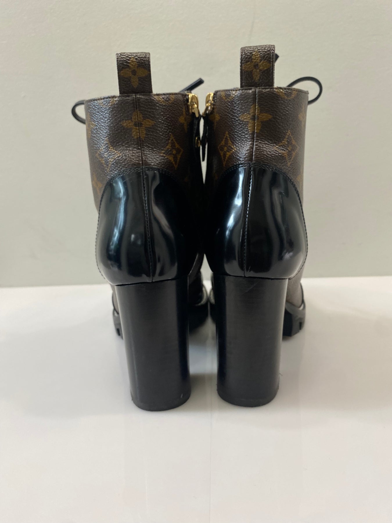 Louis Vuitton - Authenticated Star Trail Ankle Boots - Leather Brown for Women, Very Good Condition