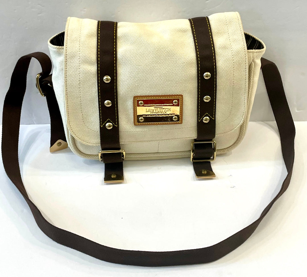 LOUIS VUITTON ANTIGUA BUZAS PM SHOULDER BAG