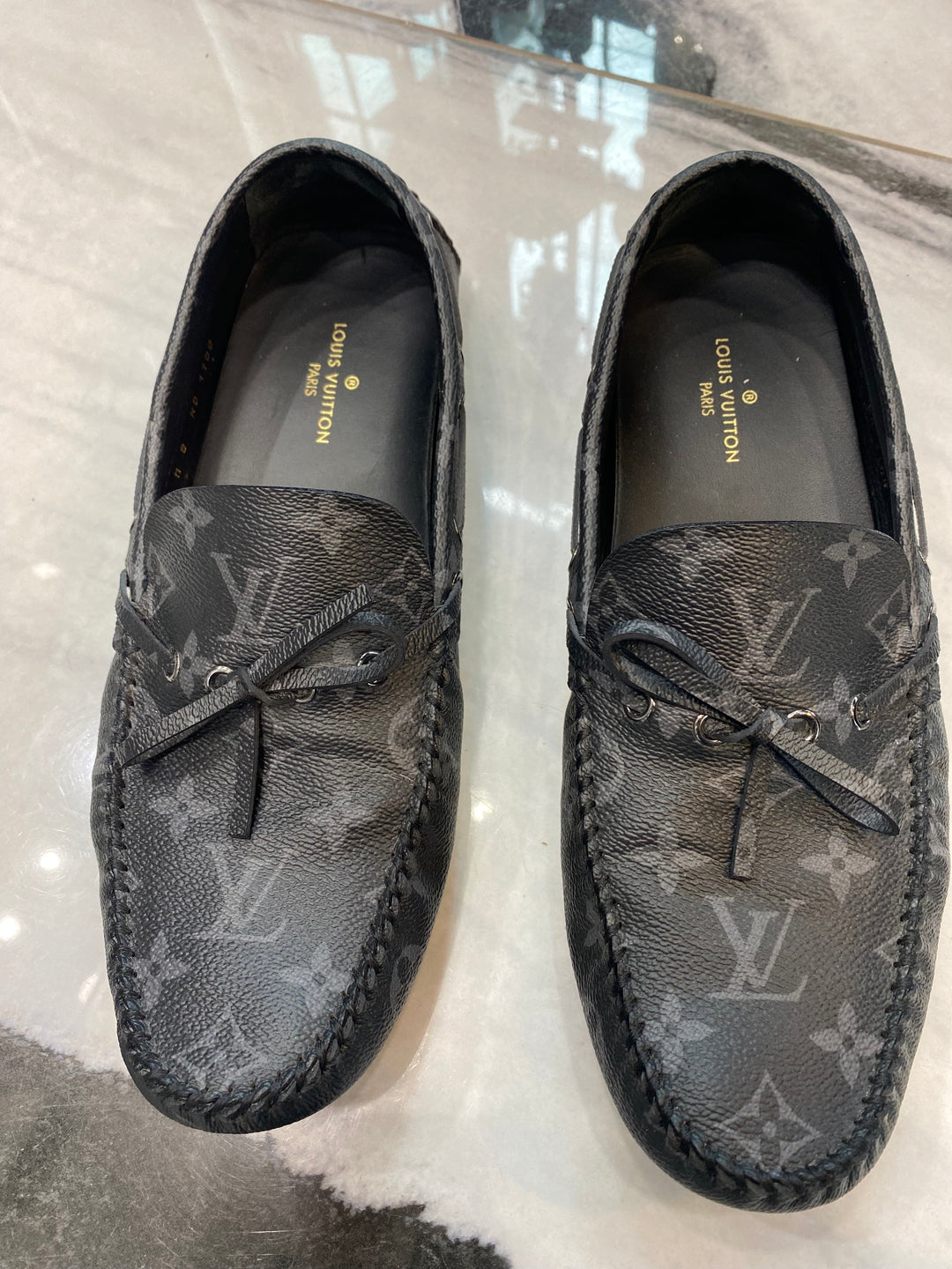 LOUIS VUITTON MONOGRAM ARIZONA MOCCASIN – Caroline's Fashion