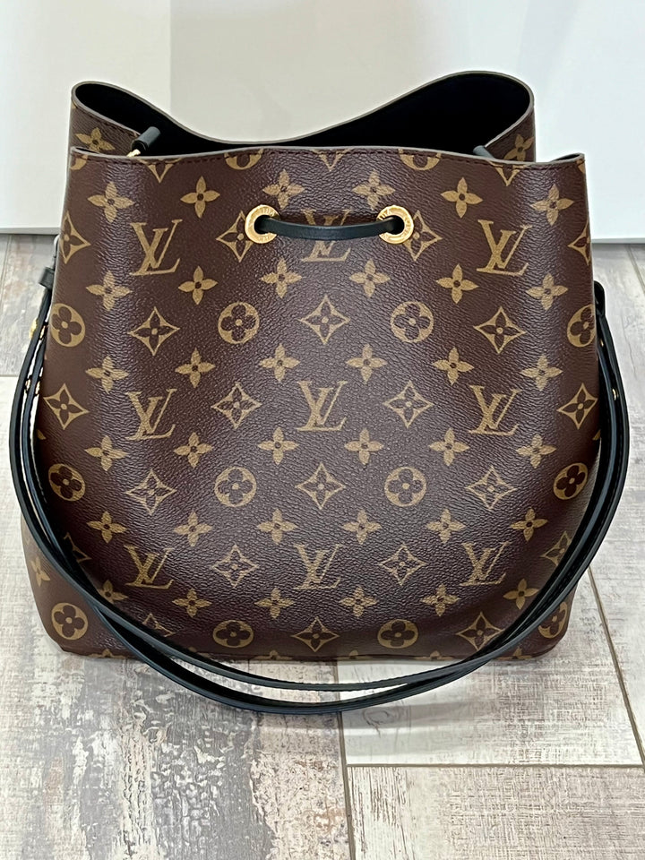 LOUIS VUITTON MONOGRAM NOÉNOE MM SHOULDER BAG BLACK
