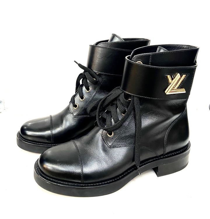 LOUIS VUITTON CALFSKIN LEATHER WONDERLAND RANGER BOOTS