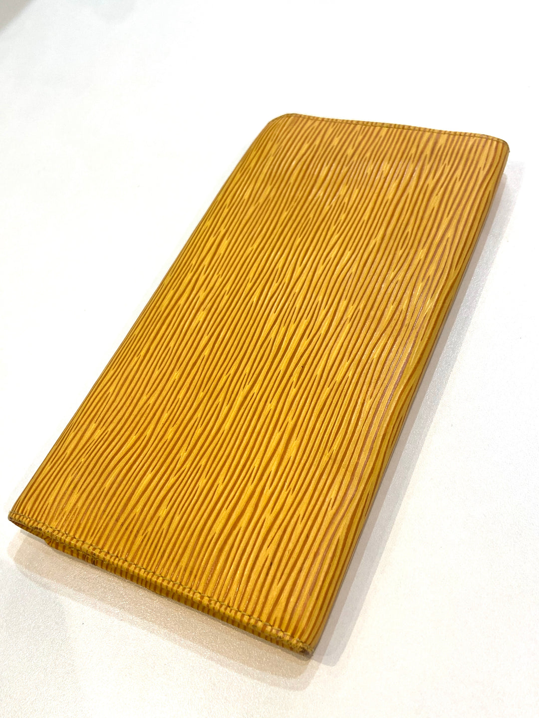 LOUIS VUITTON EPI LEATHER PORTE MONNAIE WALLET