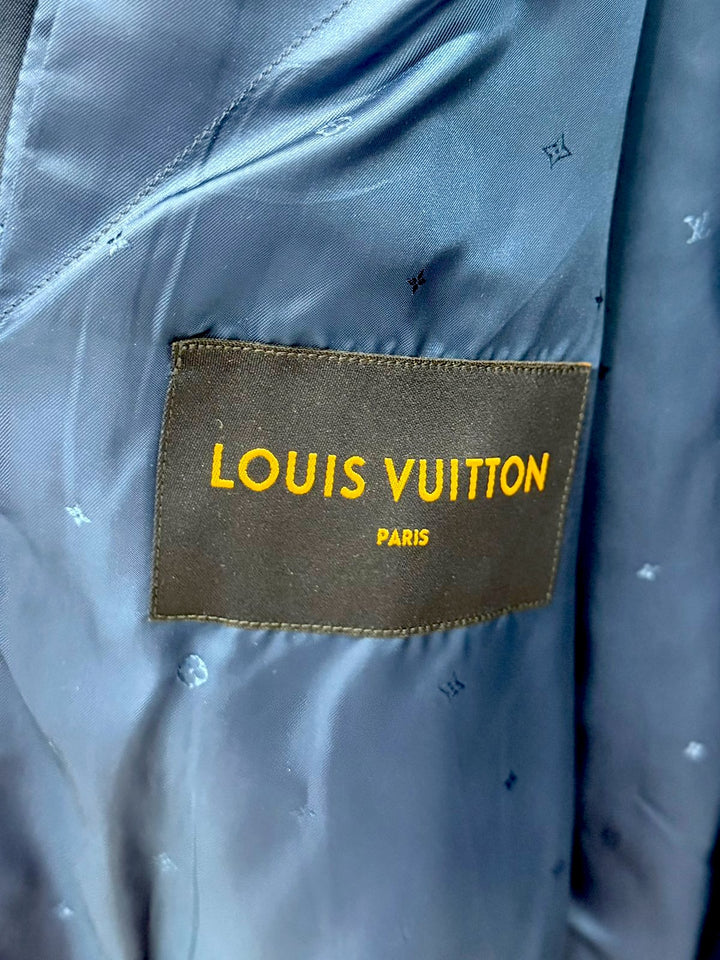 LOUIS VUITTON EMBROIDERED LETTERING MEN&