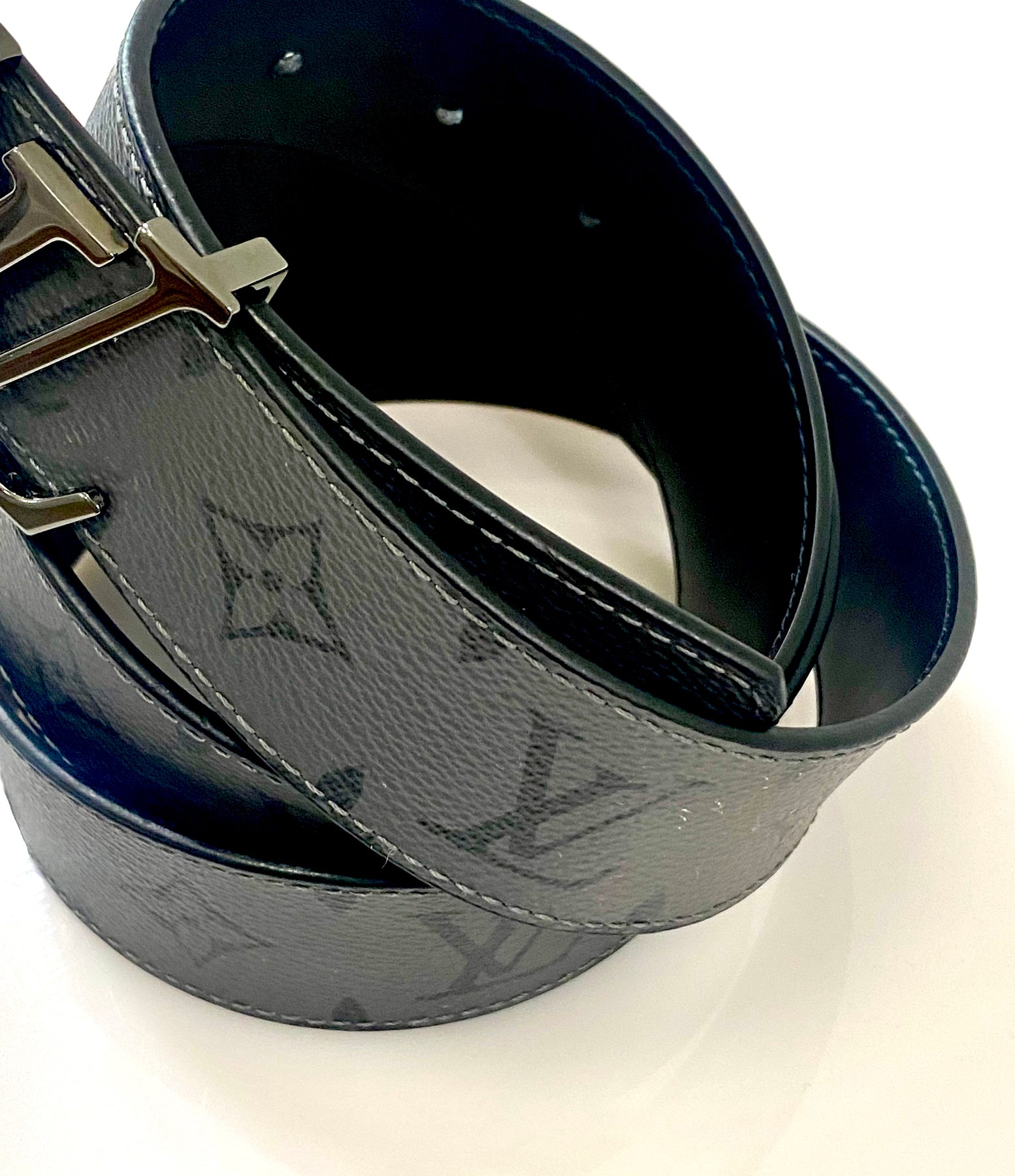 Louis Vuitton LV Initiales 40mm Matte Black Belt