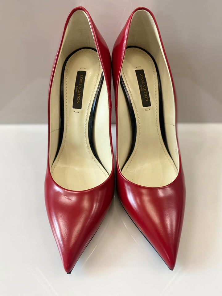 LOUIS VUITTON EYELINE POINTED TOE LEATHER PUMPS