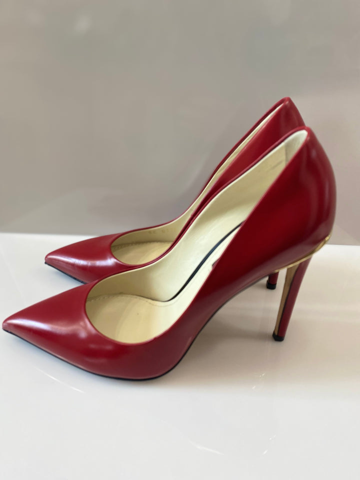LOUIS VUITTON EYELINE POINTED TOE LEATHER PUMPS