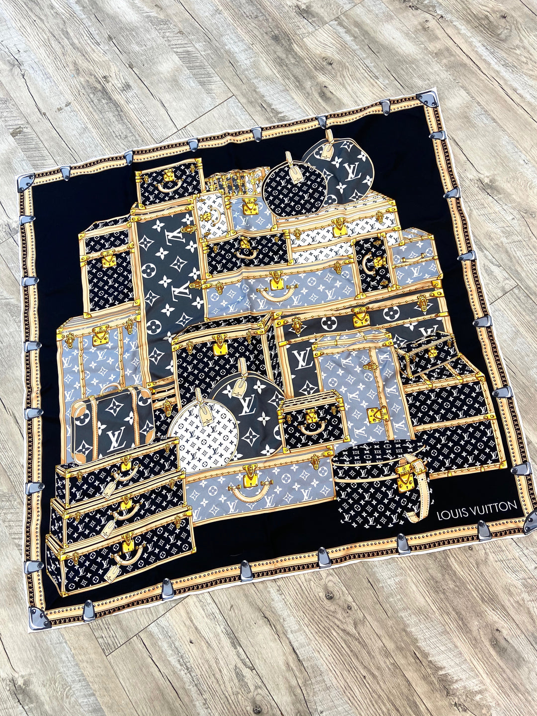 LOUIS VUITTON LET&