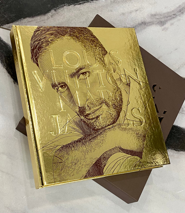 LOUIS-VUITTON-MARC-JACOBS-BOOK