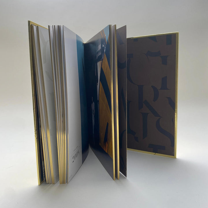 LOUIS VUITTON MARC JACOBS HARDCOVER BOOK