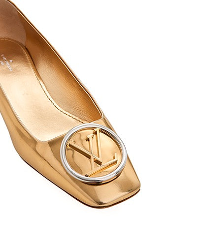 Louis Vuitton Beige Patent Leather Madeleine Logo Block Heel Pumps