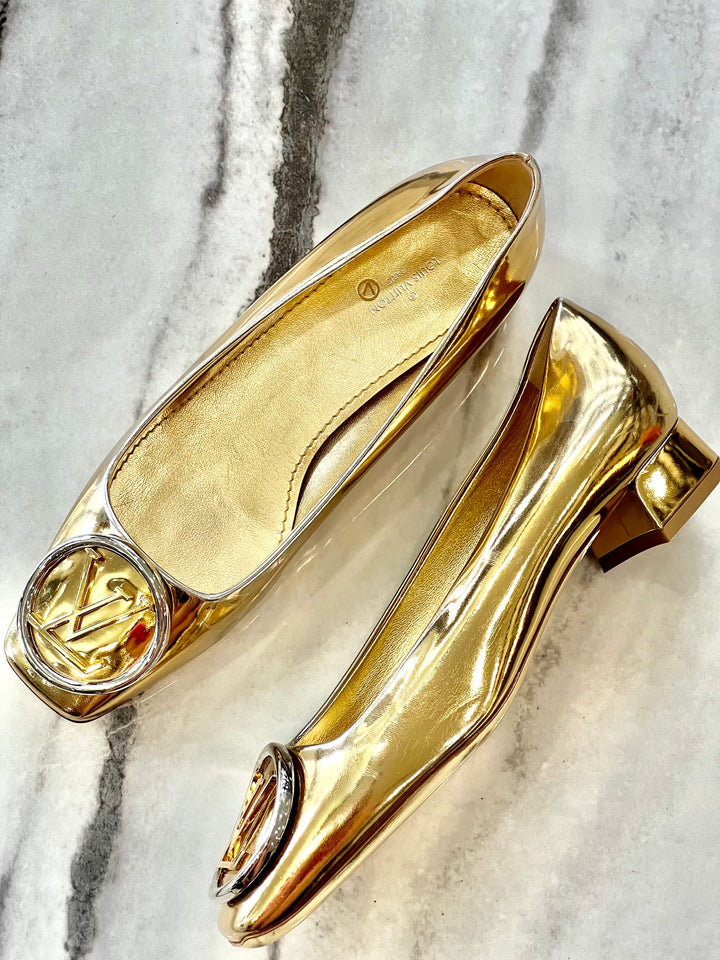 LOUIS VUITTON METALLIC FOIL LEATHER MADELEINE PUMPS