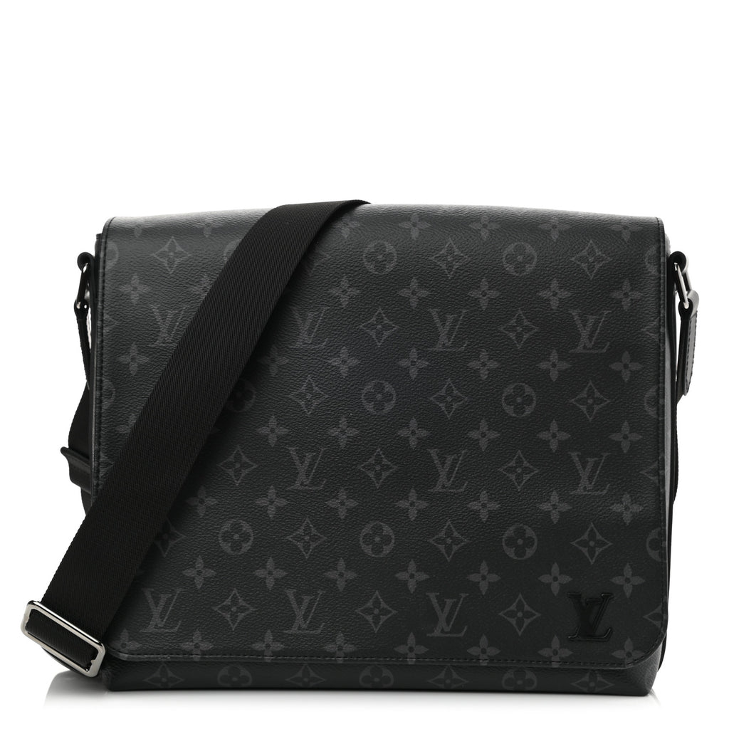 Louis Vuitton District MM Messenger Bag - Farfetch
