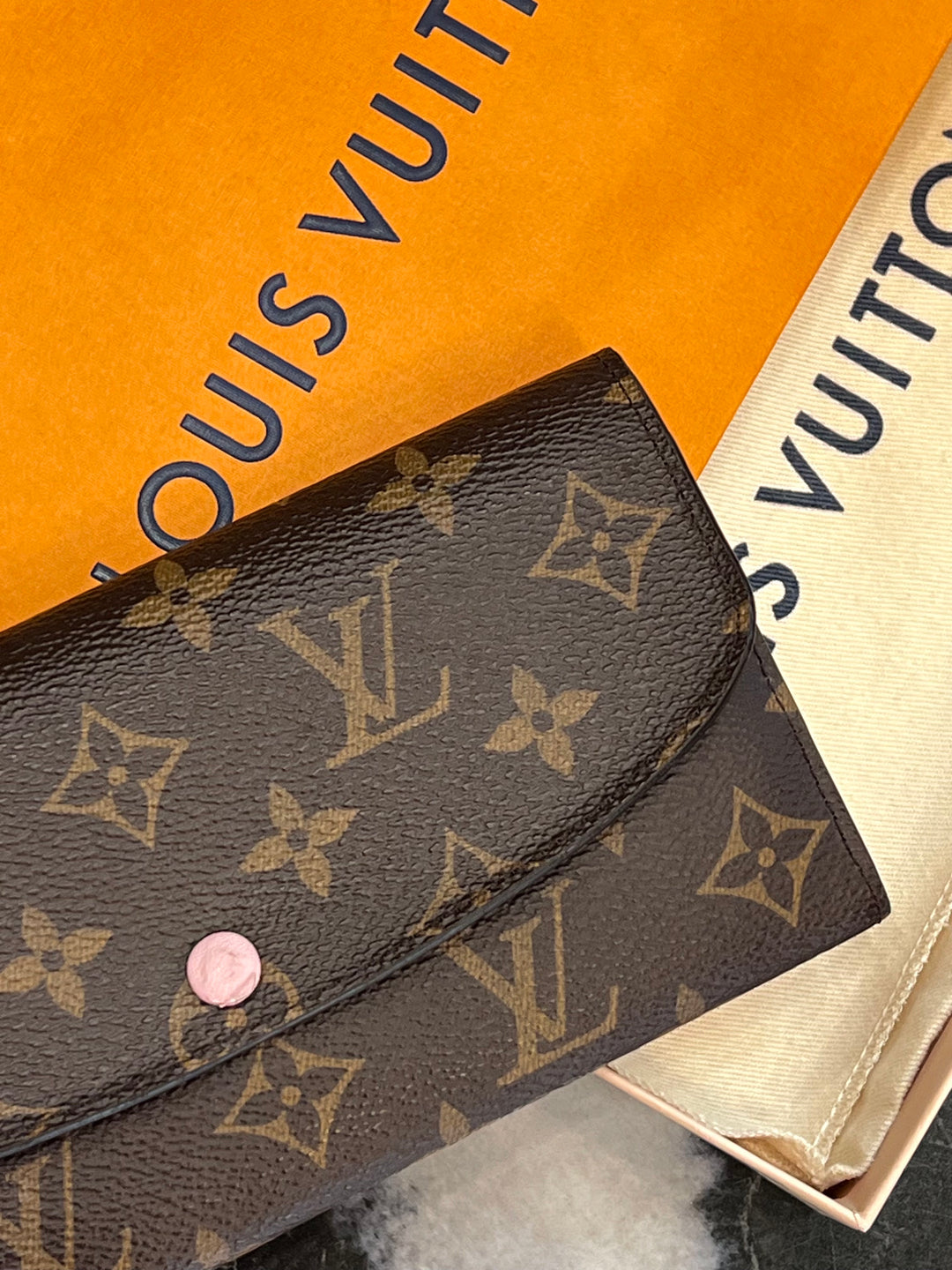 LOUIS VUITTON MONOGRAM EMILIE WALLET ROSE BALLERINE