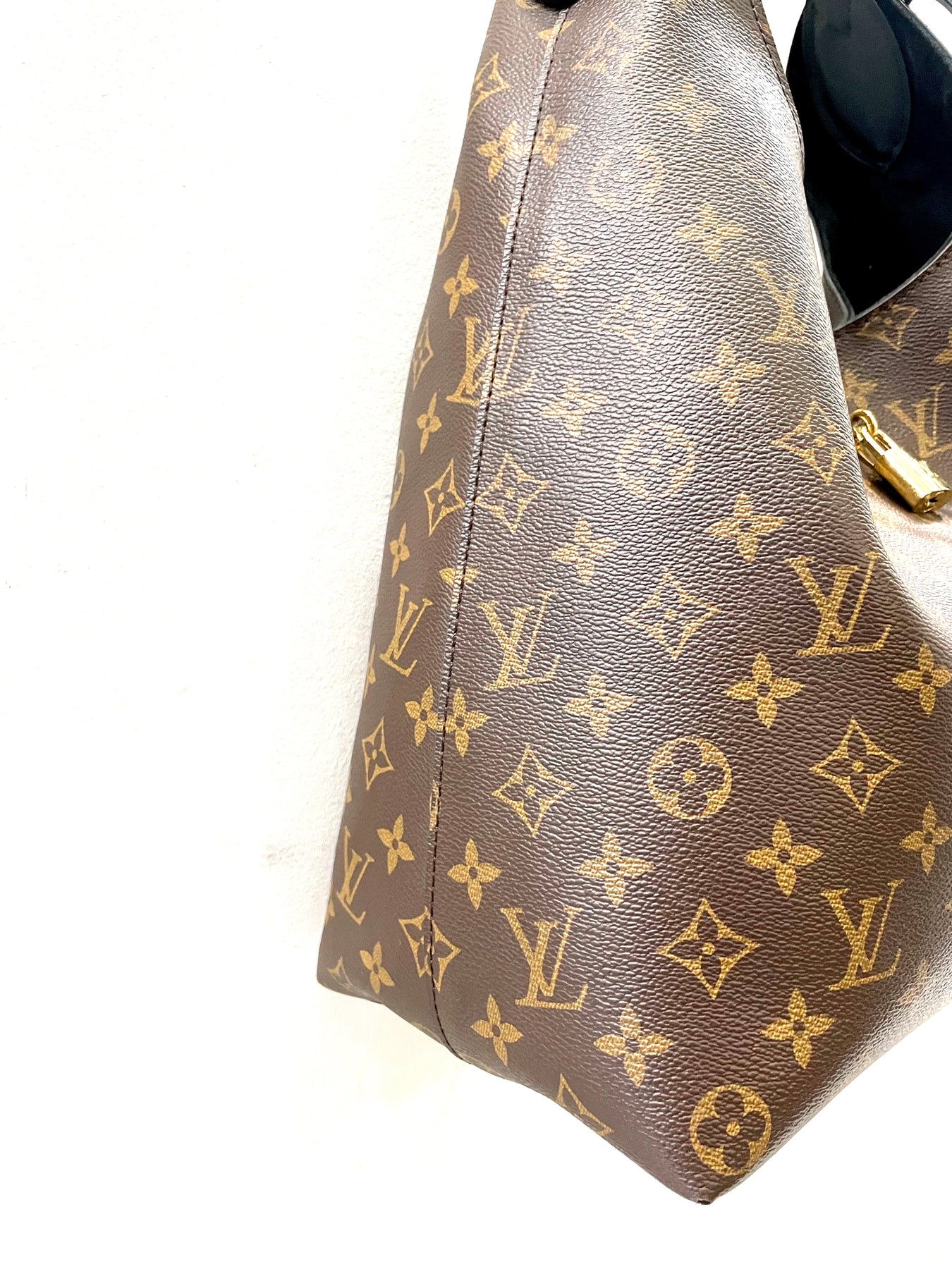 LOUIS VUITTON MONOGRAM FLOWER HOBO BAG BLACK – Caroline's Fashion Luxuries