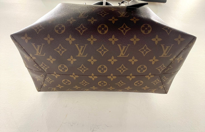 LOUIS VUITTON MONOGRAM FLOWER HOBO BAG BLACK