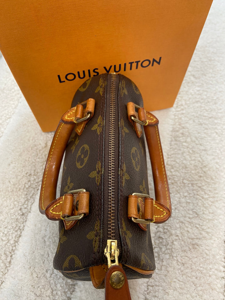 LOUIS VUITTON MONOGRAM NANO SPEEDY HANDBAG