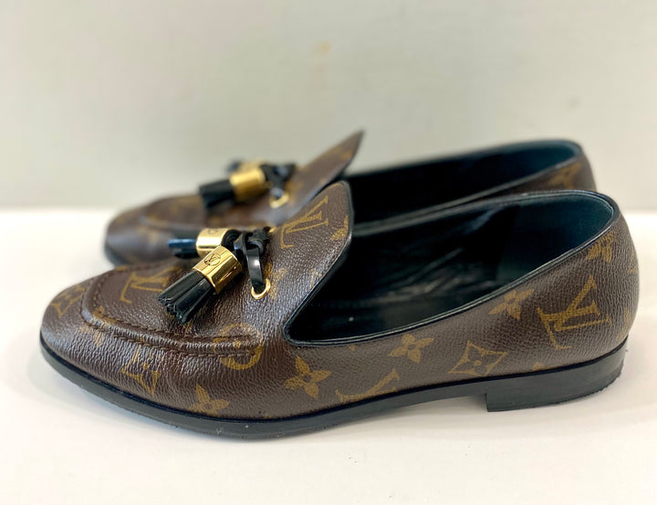 LOUIS VUITTON MONOGRAM SOCIETY LOAFERS