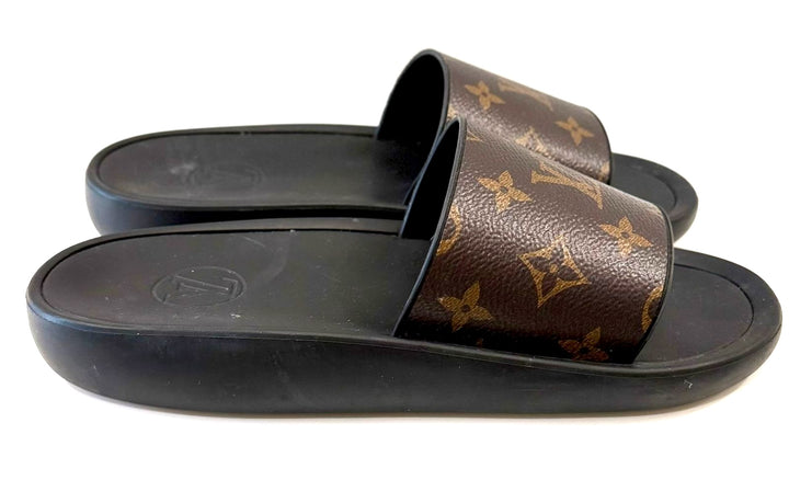 LOUIS VUITTON MONOGRAM SUNBATH MULES