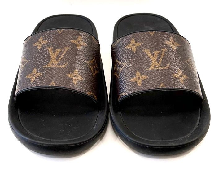 LOUIS VUITTON MONOGRAM SUNBATH MULES