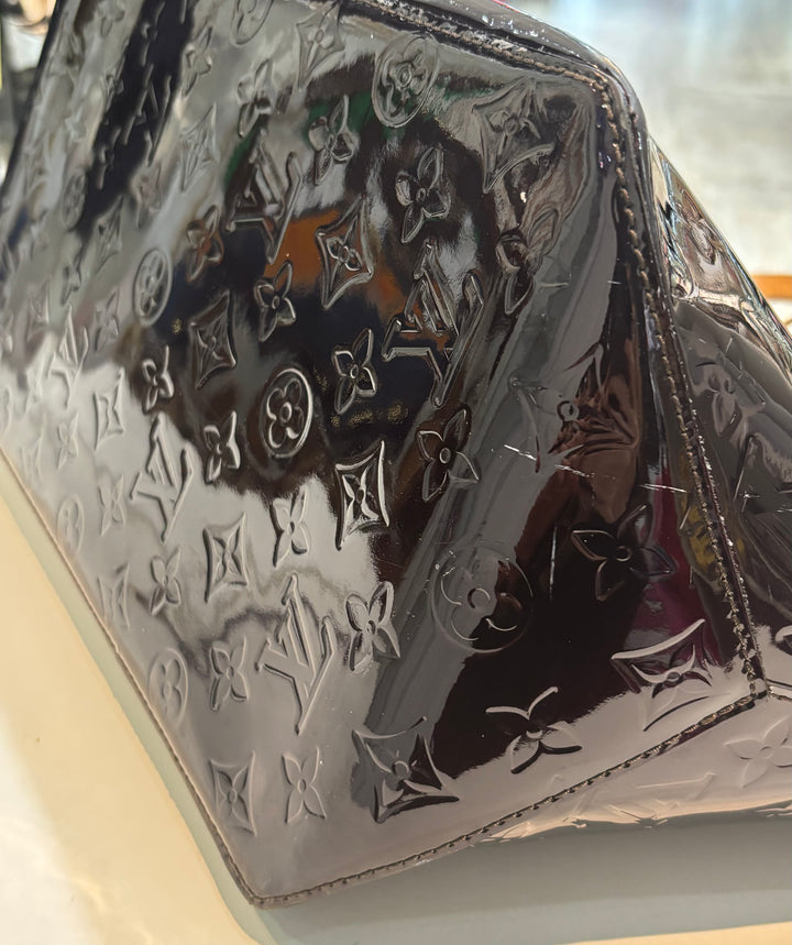 LOUIS VUITTON MONOGRAM VERNIS BELLEVUE GM TOTE BAG
