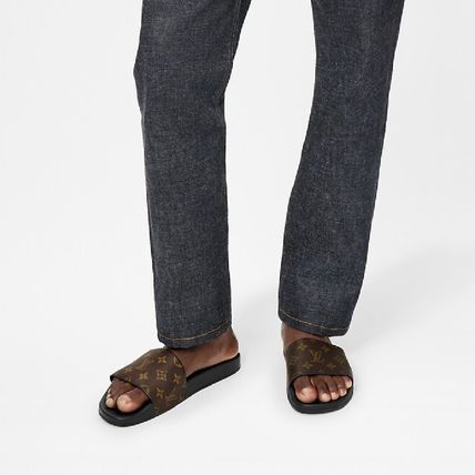 LOUIS VUITTON MONOGRAM WATERFRONT MULES SLIDES