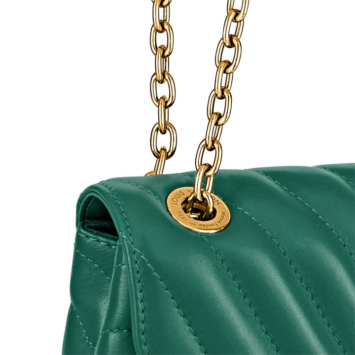 LOUIS VUITTON NEW WAVE MM CALFSKIN LEATHER CHAIN BAG IN EMERALD GREEN