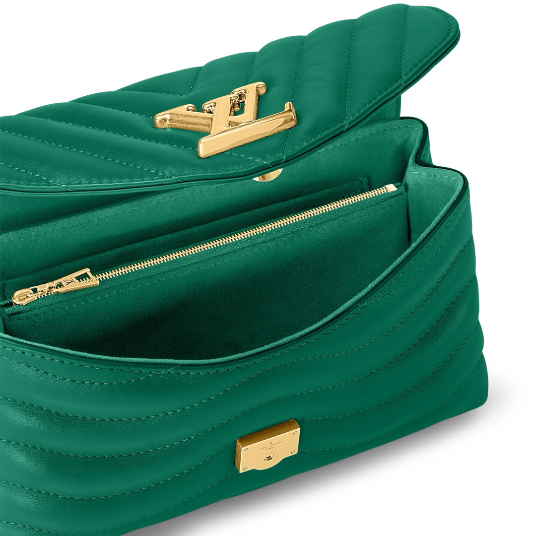 LOUIS VUITTON NEW WAVE MM CALFSKIN LEATHER CHAIN BAG IN EMERALD GREEN