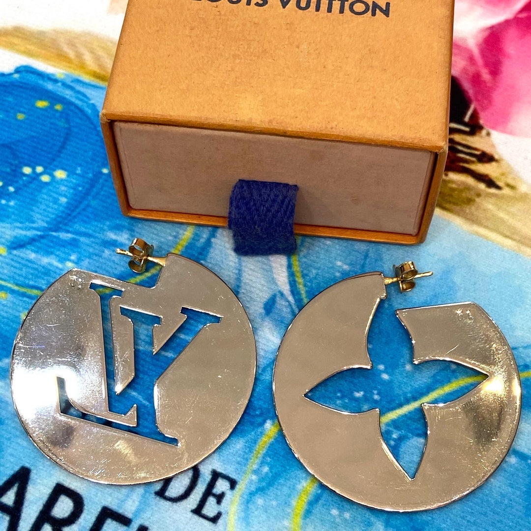 LOUIS VUITTON PERFECT MATCH HOOP EARRINGS