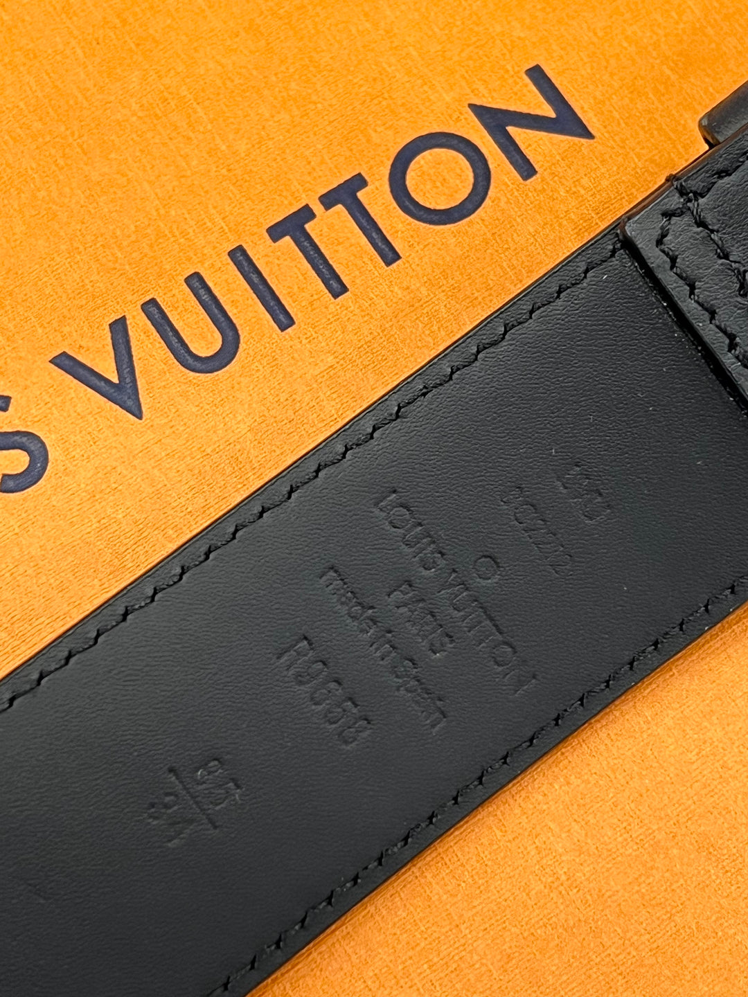 LOUIS VUITTON PONT NEUF CALFSKIN LEATHER BELT
