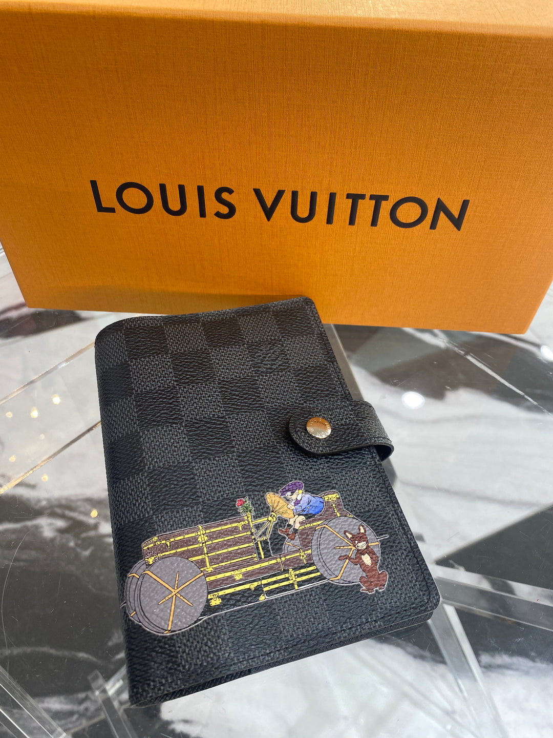 LOUIS VUITTON DAMIER GRAPHITE LIMITED EDITION RING AGENDA COVER