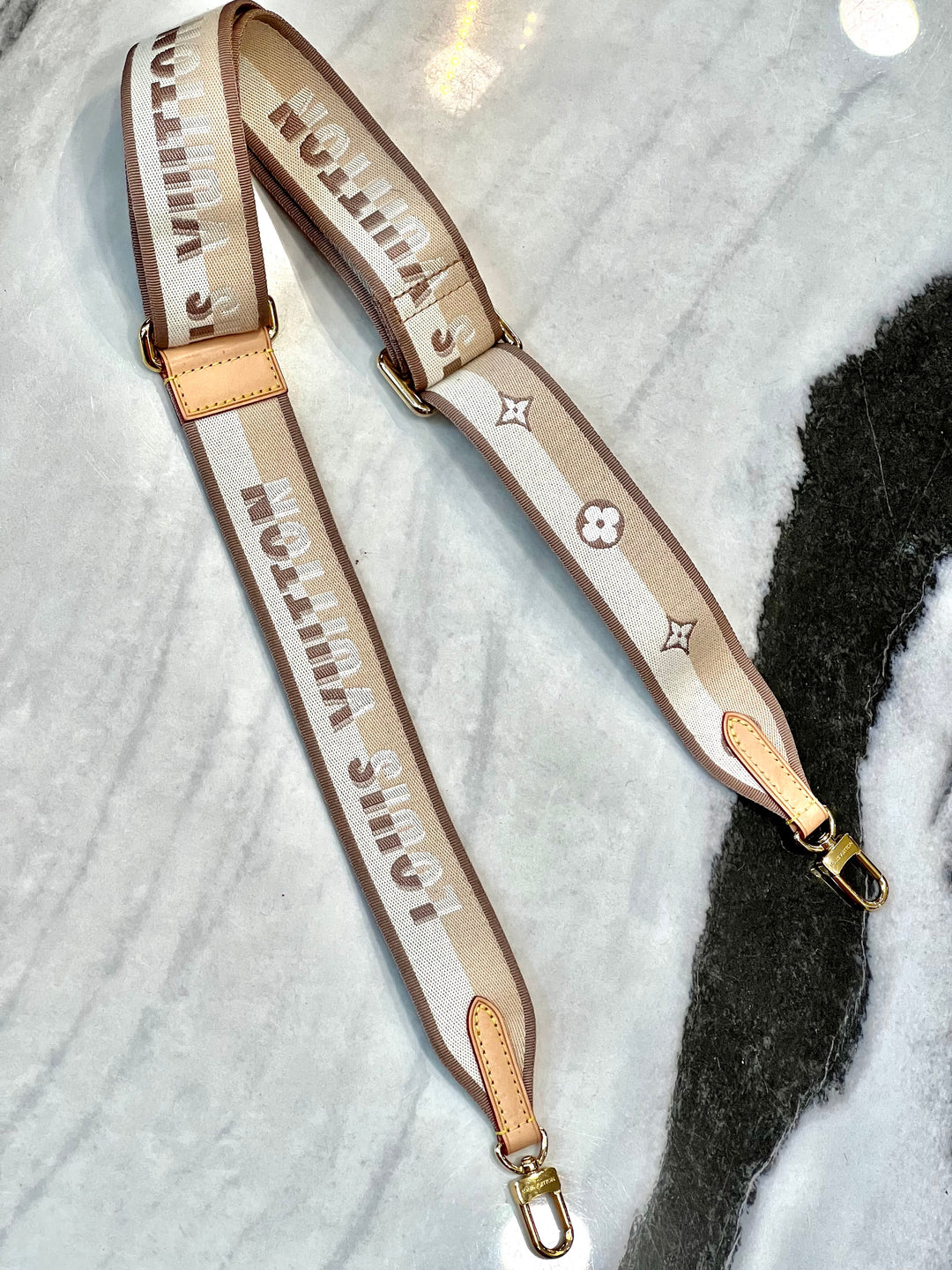 LOUIS VUITTON SPEEDY BANDOULIÈRE 20 SHOULDER STRAP – Caroline's