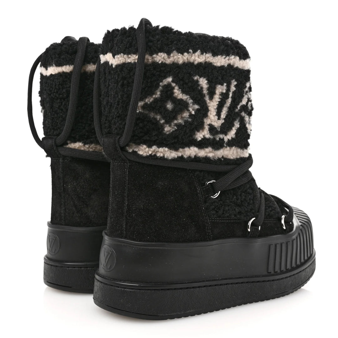 LOUIS VUITTON SUEDE SHEARLING POLAR FLAT HALF BOOTS