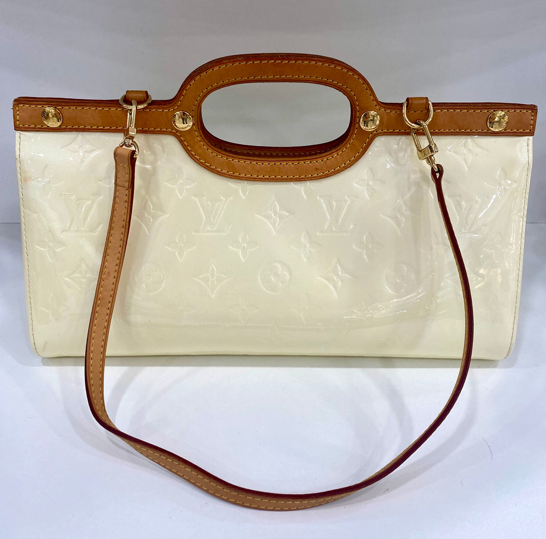 LOUIS VUITTON VERNIS ROXBURY DRIVE BAG