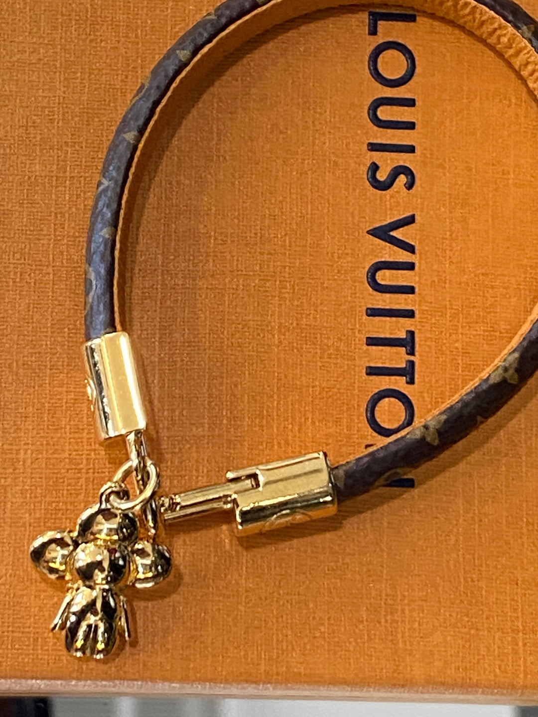 LOUIS VUITTON VIVIENNE MONOGRAM CHARM LEATHER BRACELET