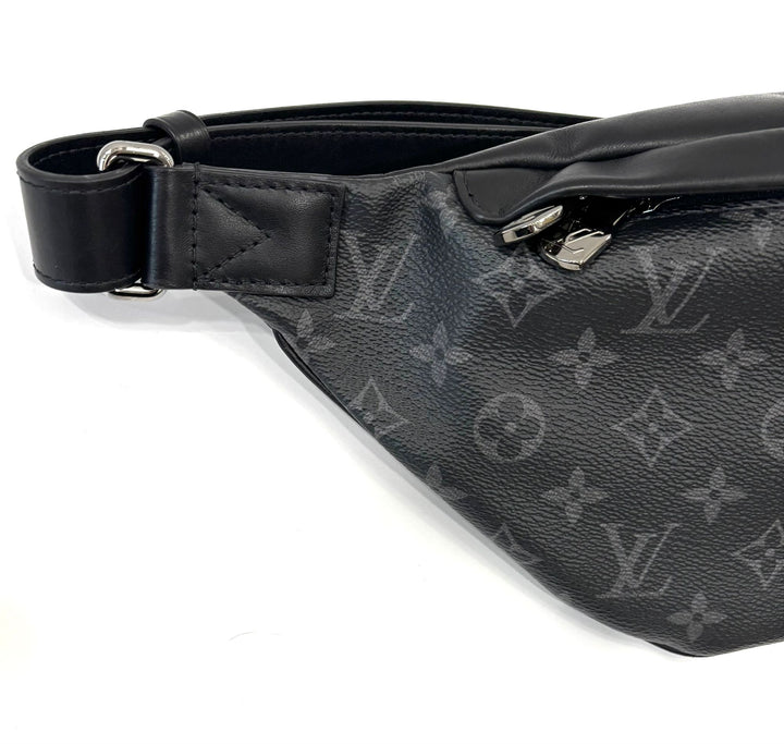 LOUIS VUITTON MONOGRAM ECLIPSE DISCOVERY BUMBAG PM