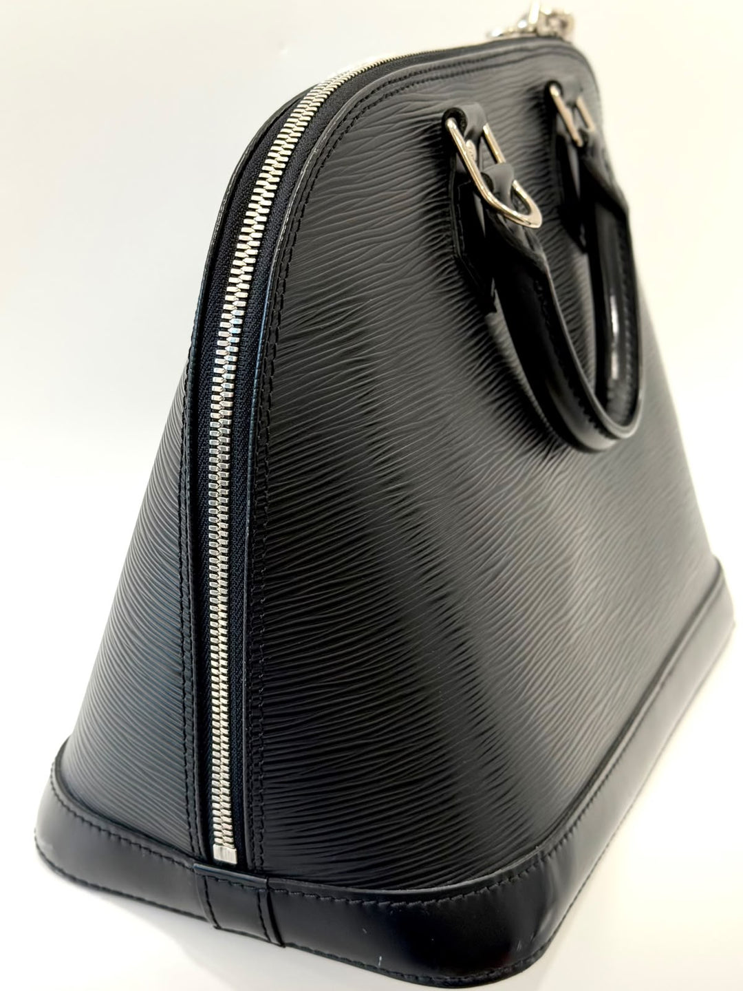LOUIS VUITTON ALMA PM DAMIER EBENE HANDBAG