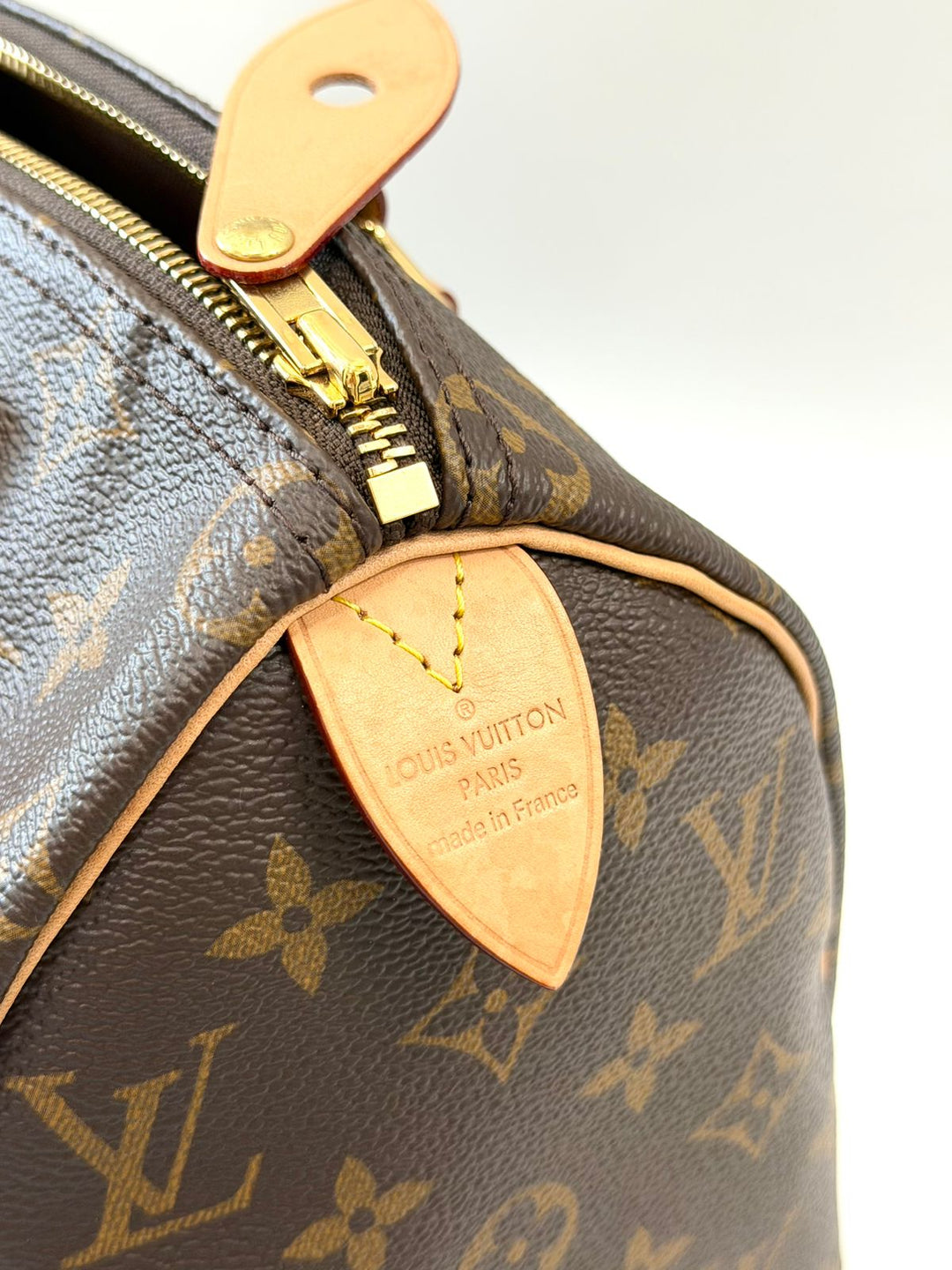 LOUIS VUITTON MONOGRAM SPEEDY 25 HANDBAG