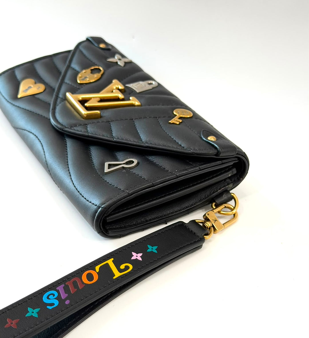 LOUIS VUITTON LOVE LOCK NEW WAVE LONG CALFSKIN LEATHER WALLET WRISTLET