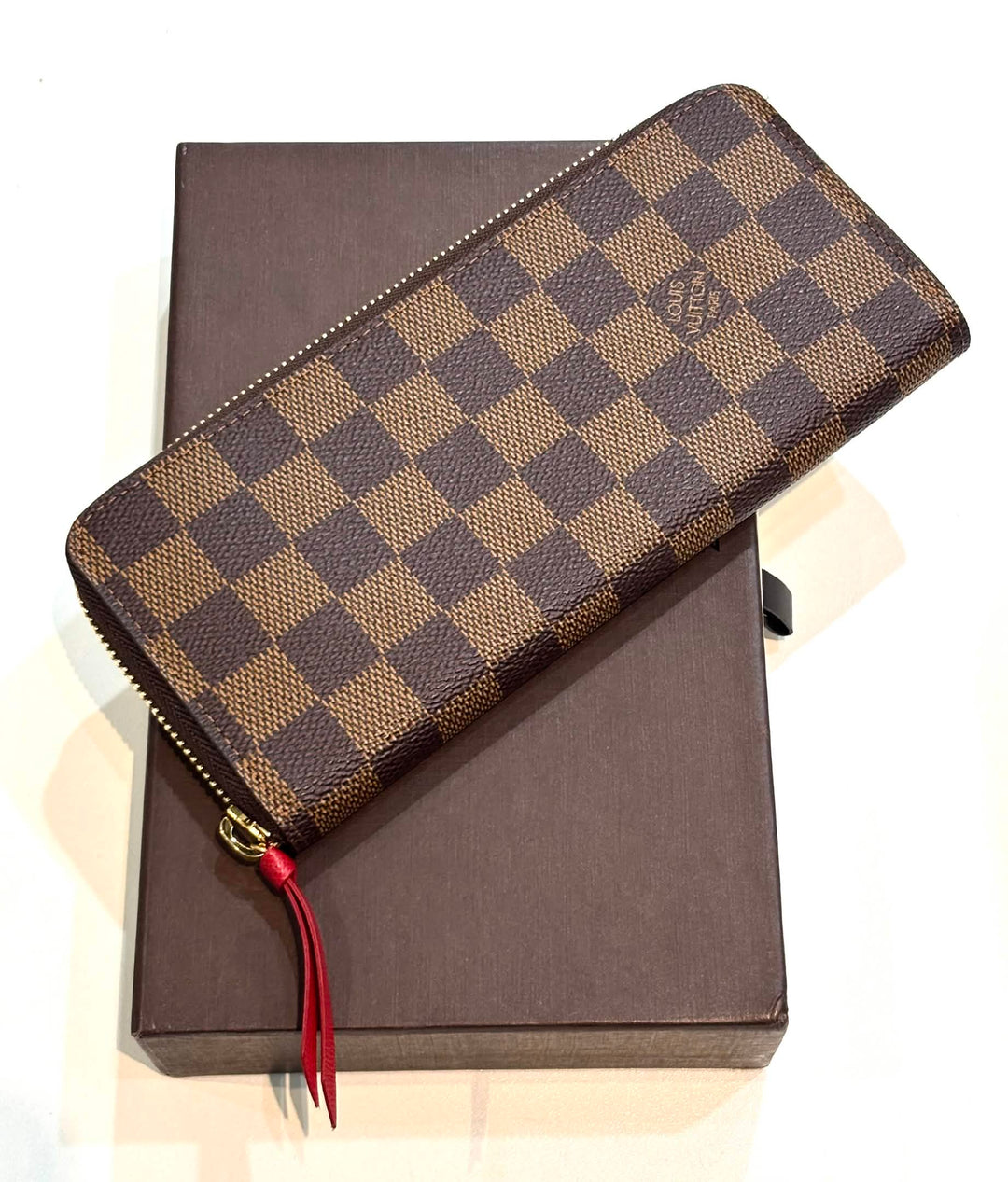 LOUIS VUITTON DAMIER EBENE CLÉMENCE WALLET CHERRY