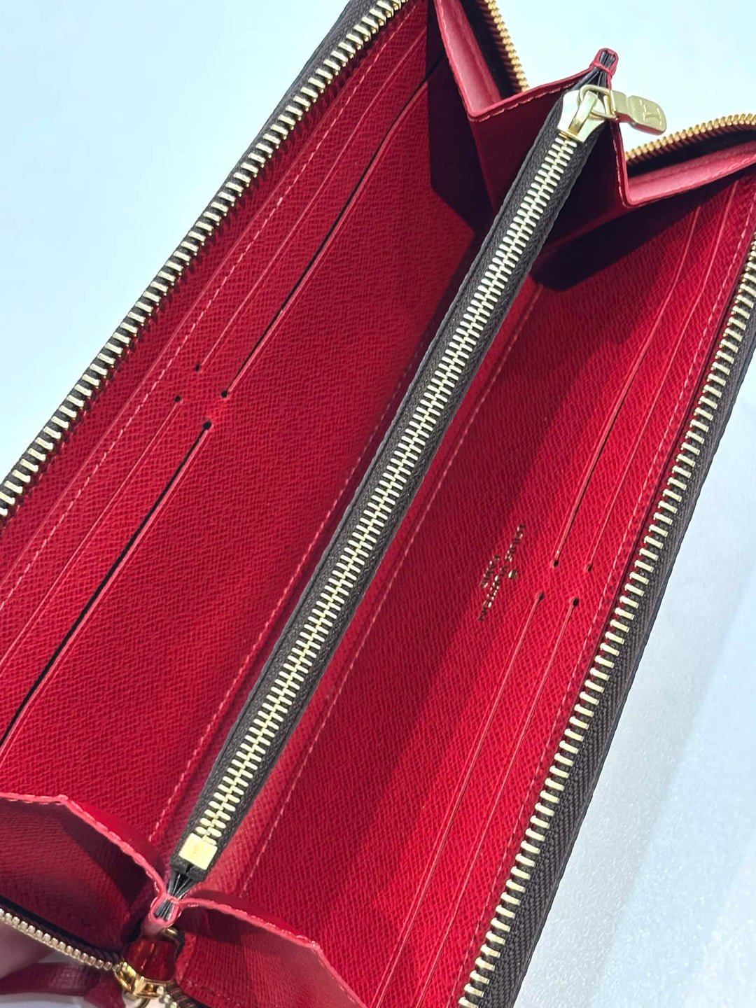 LOUIS VUITTON DAMIER EBENE CLÉMENCE WALLET CHERRY