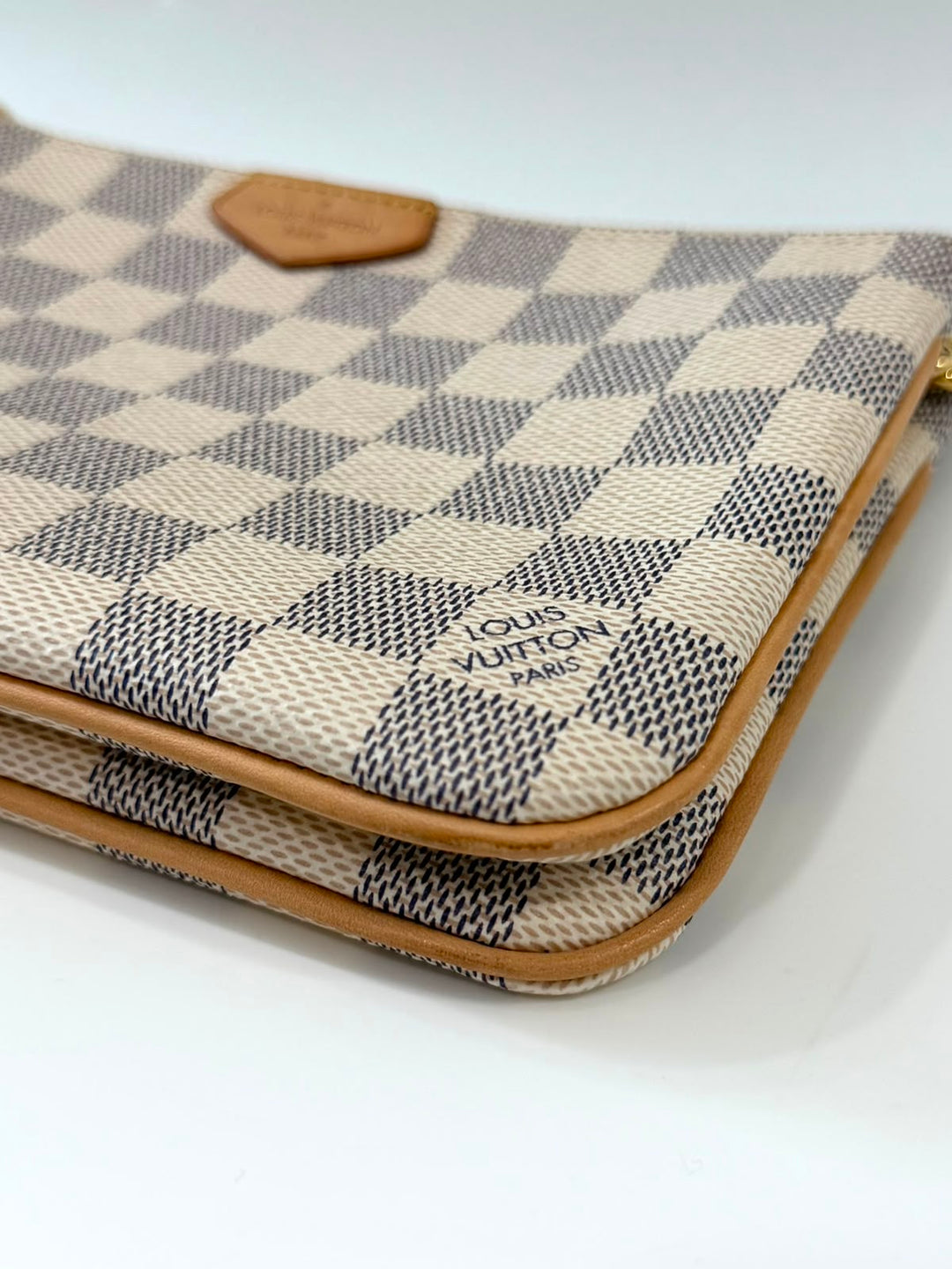LOUIS VUITTON DAMIER AZUR DOUBLE ZIP POCHETTE- ROSE BALLERINE