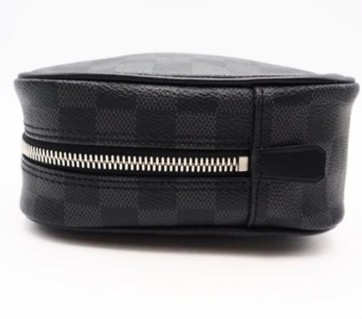 LOUIS VUITTON DAMIER GRAPHITE KASAI TOILETRY POUCH GM