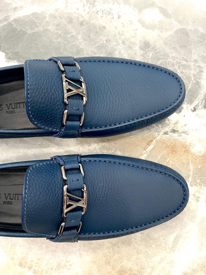 LOUIS VUITTON LV INITIALS SILVERSTONE MOCCASINS
