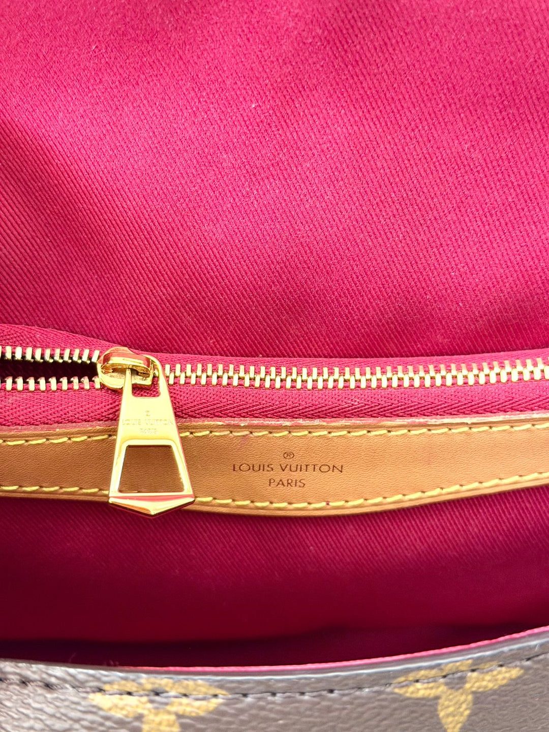 LOUIS VUITTON MONOGRAM DIANE CROSSBODY BAG
