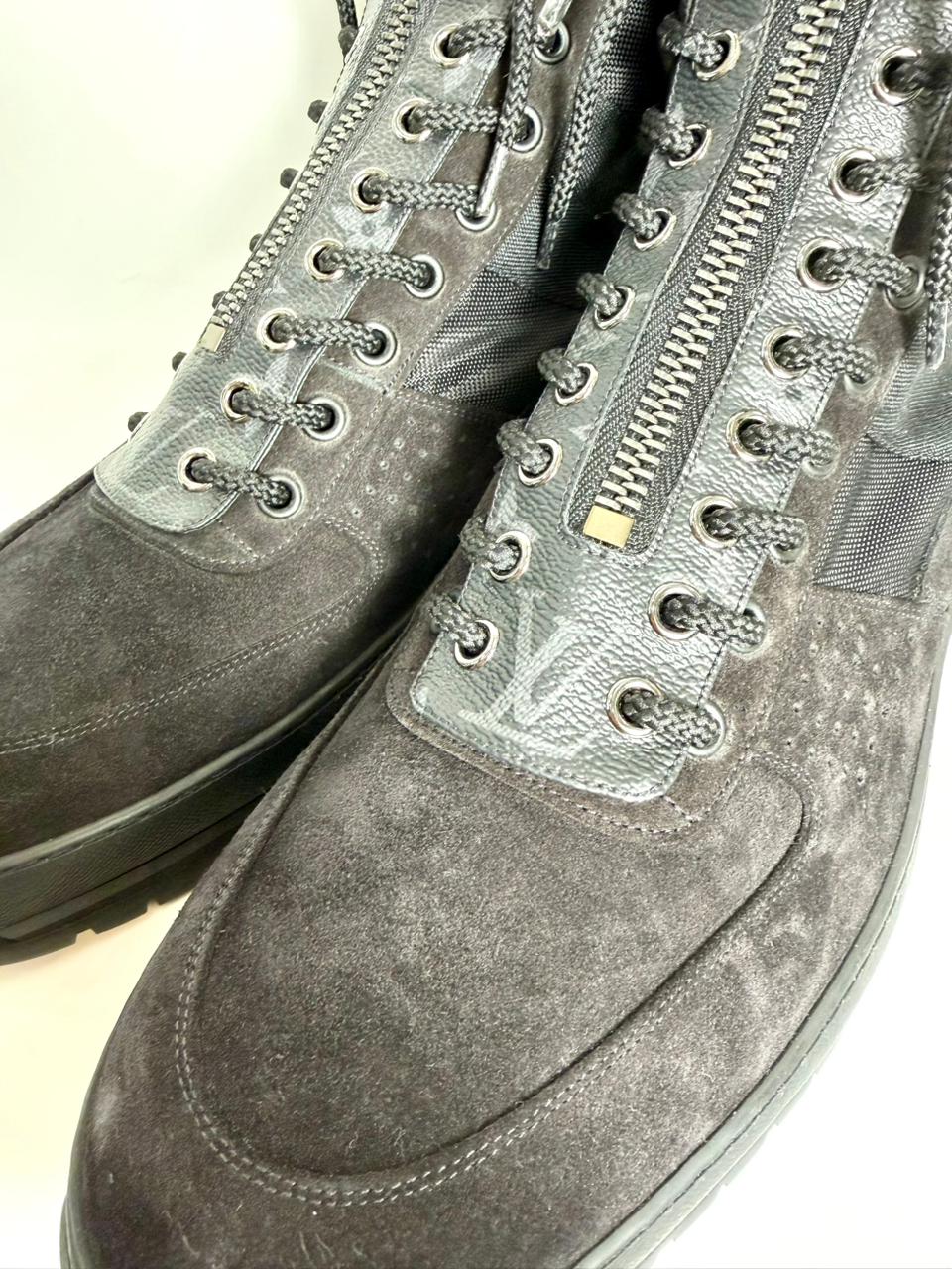 LOUIS VUITTON SUEDE &amp; LEATHER HARLEM MEN&
