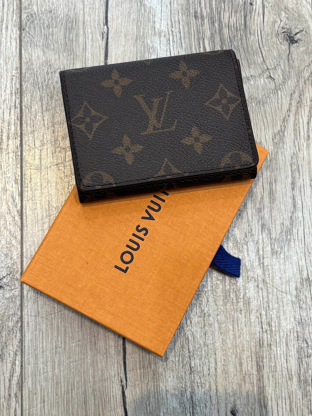 LOUIS VUITTON ENVELOPE BUSINESS CARD HOLDER