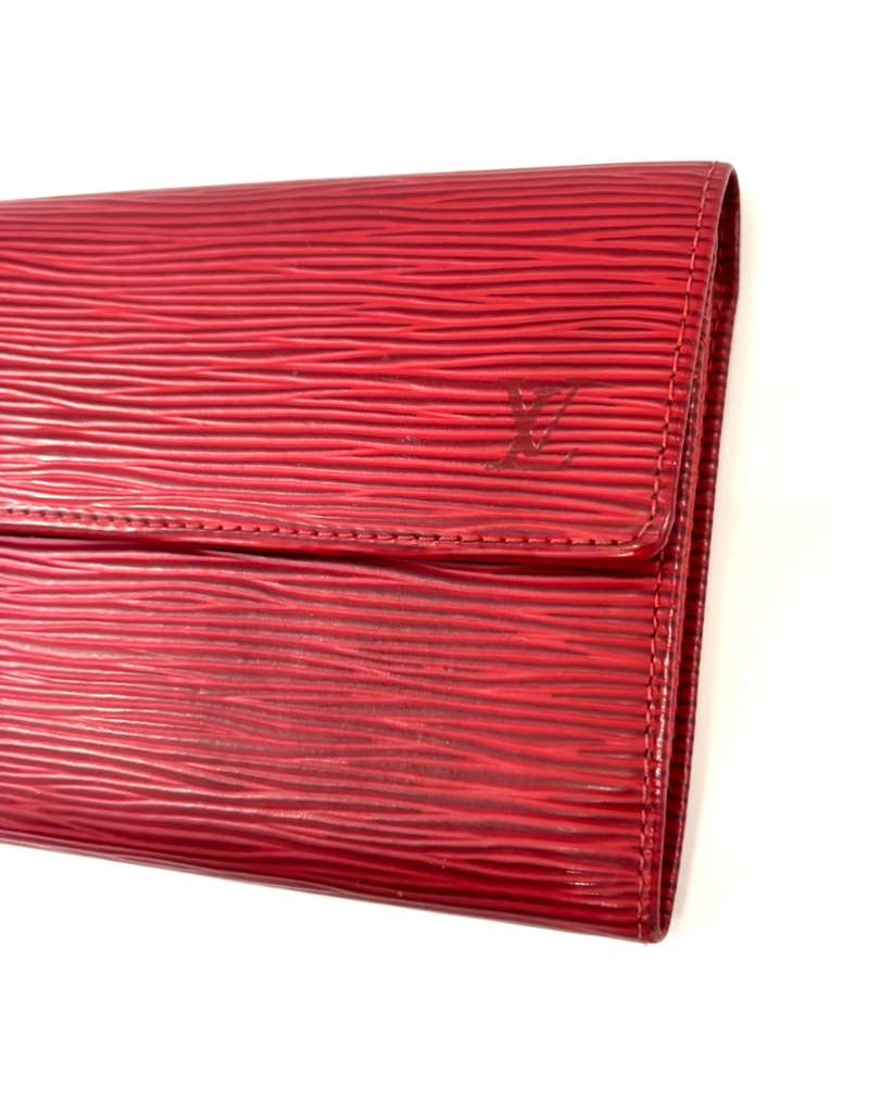 LOUIS VUITTON EPI LEATHER SARAH WALLET
