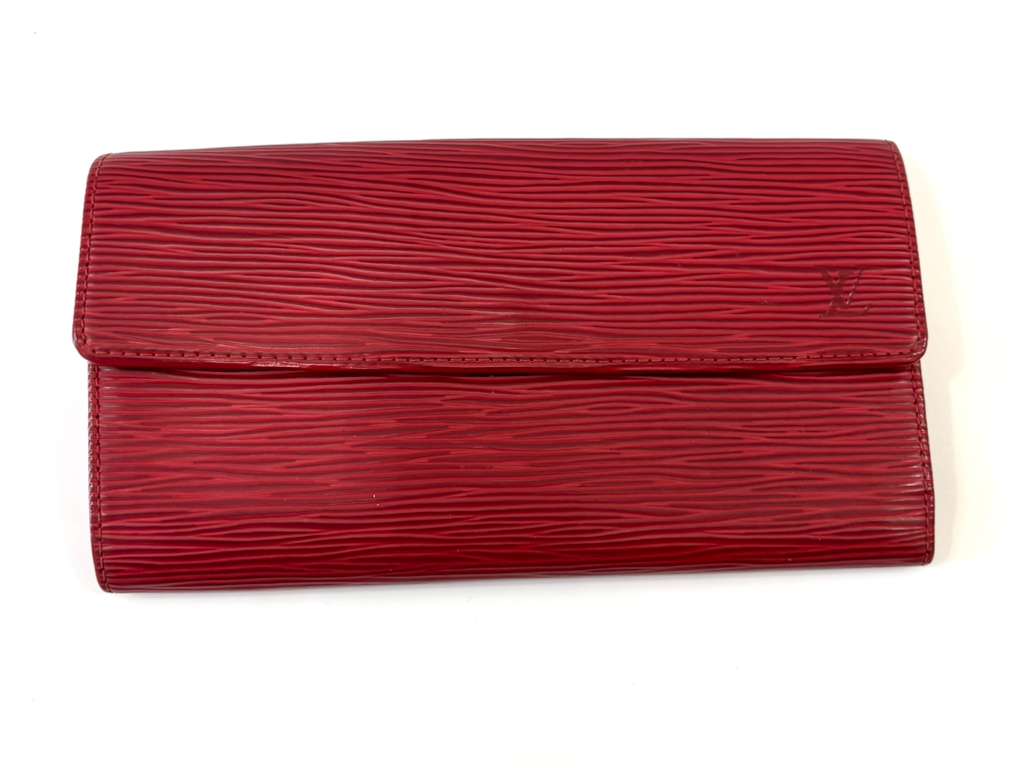 LOUIS VUITTON EPI LEATHER SARAH WALLET